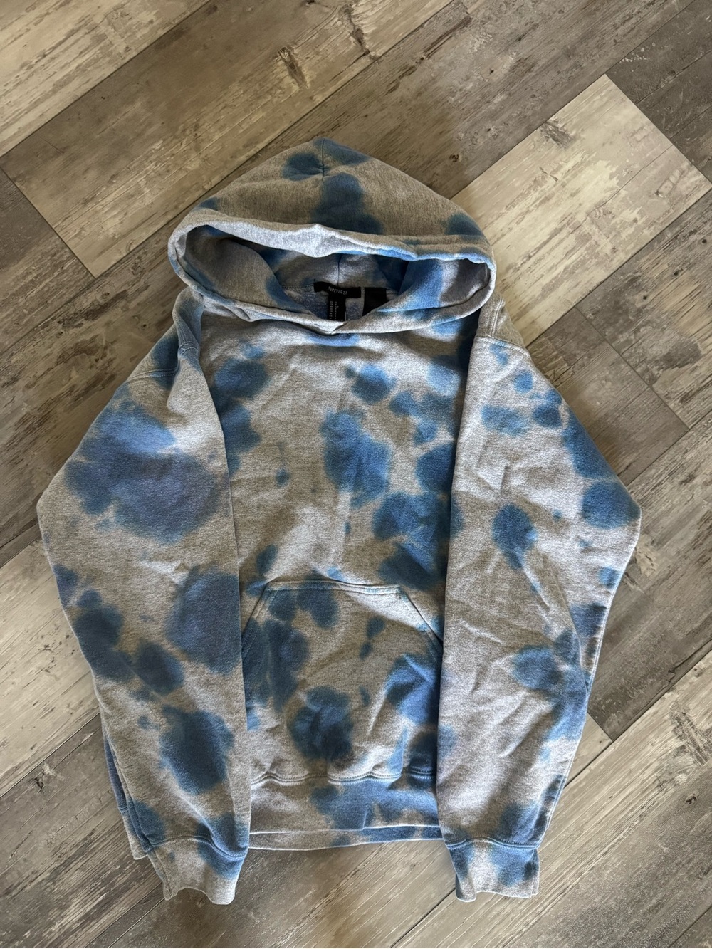 Forever 21 tie dye hoodie